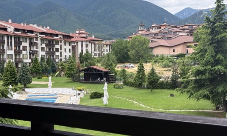 One-bedroom apartment for rent in a complex in Bansko